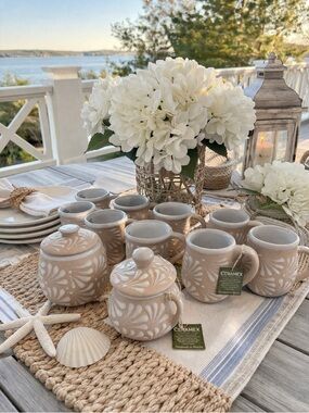 NEW Ceramex Mexican Talavera Beige & White Floral Stoneware Mug Set